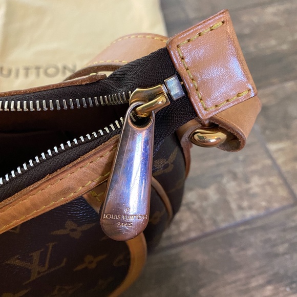Louis Vuitton Tulum PM Monogram Brown Canvas - Picture 10 of 14